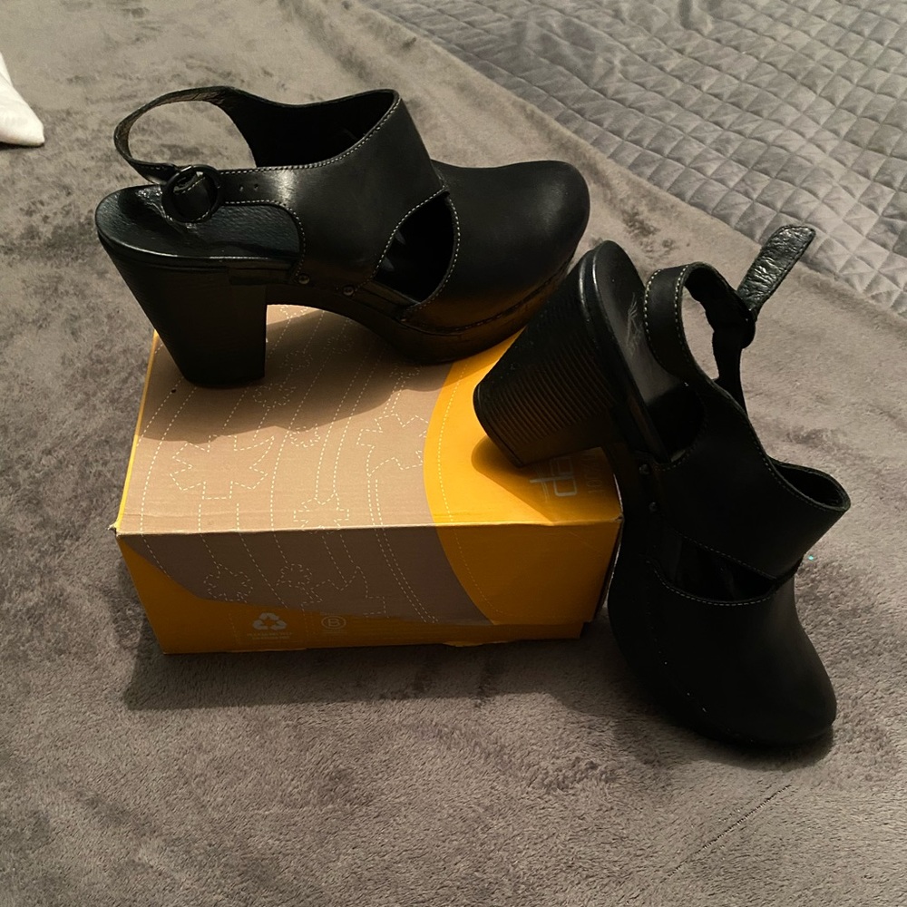 Dansko Riley
